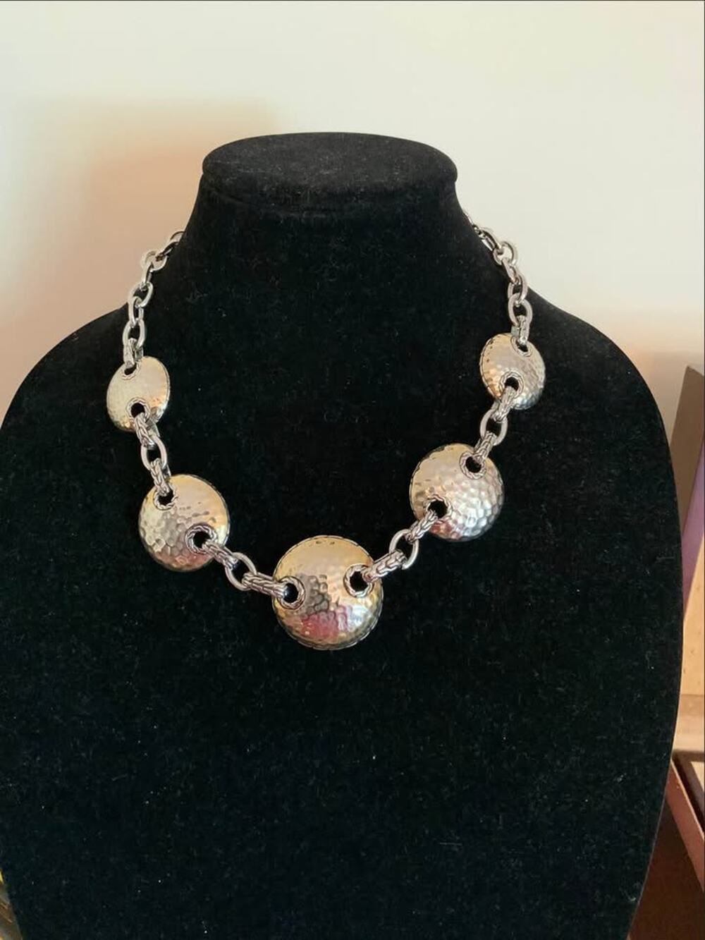 Joan Rivers Hammered Silver Tone Disc Statement Necklace Chunky Modernist